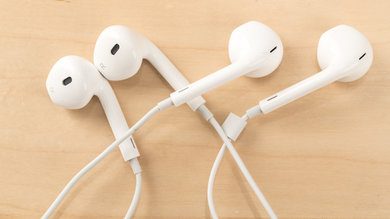 Comfort of real and fake Apple earpods