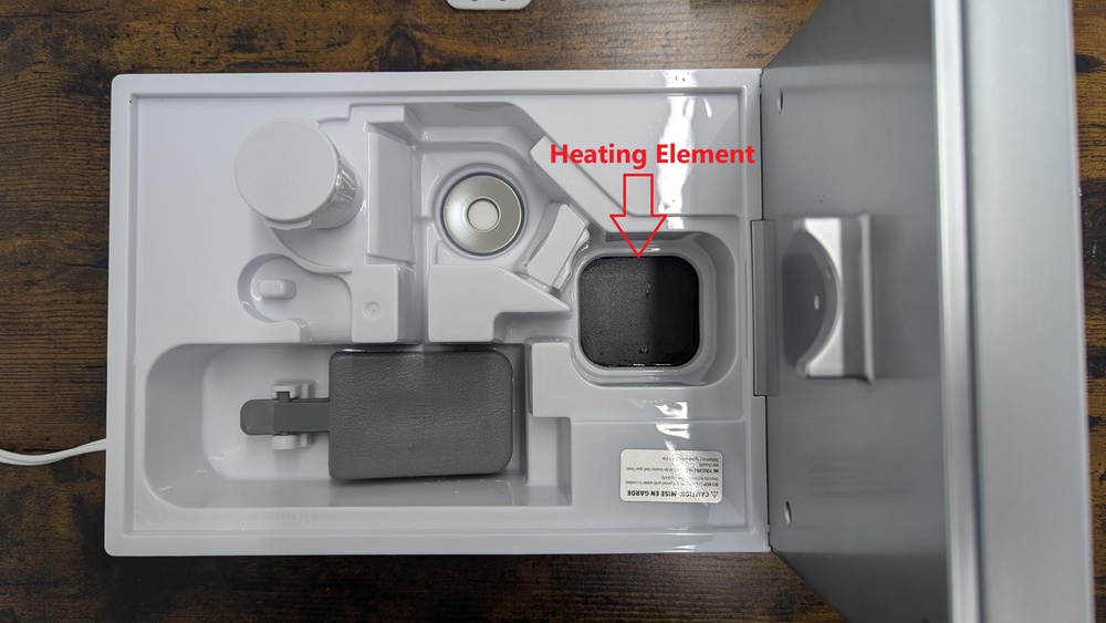 The heating element of the Levoit LV600S.