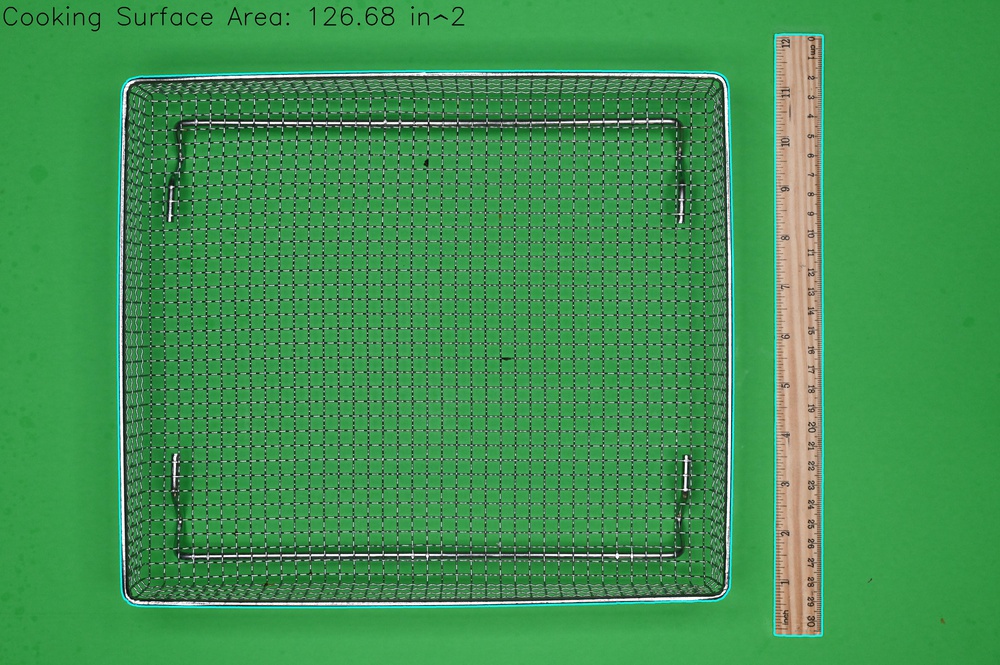 Cooking surface area of the Cuisinart TOA-70 mesh basket