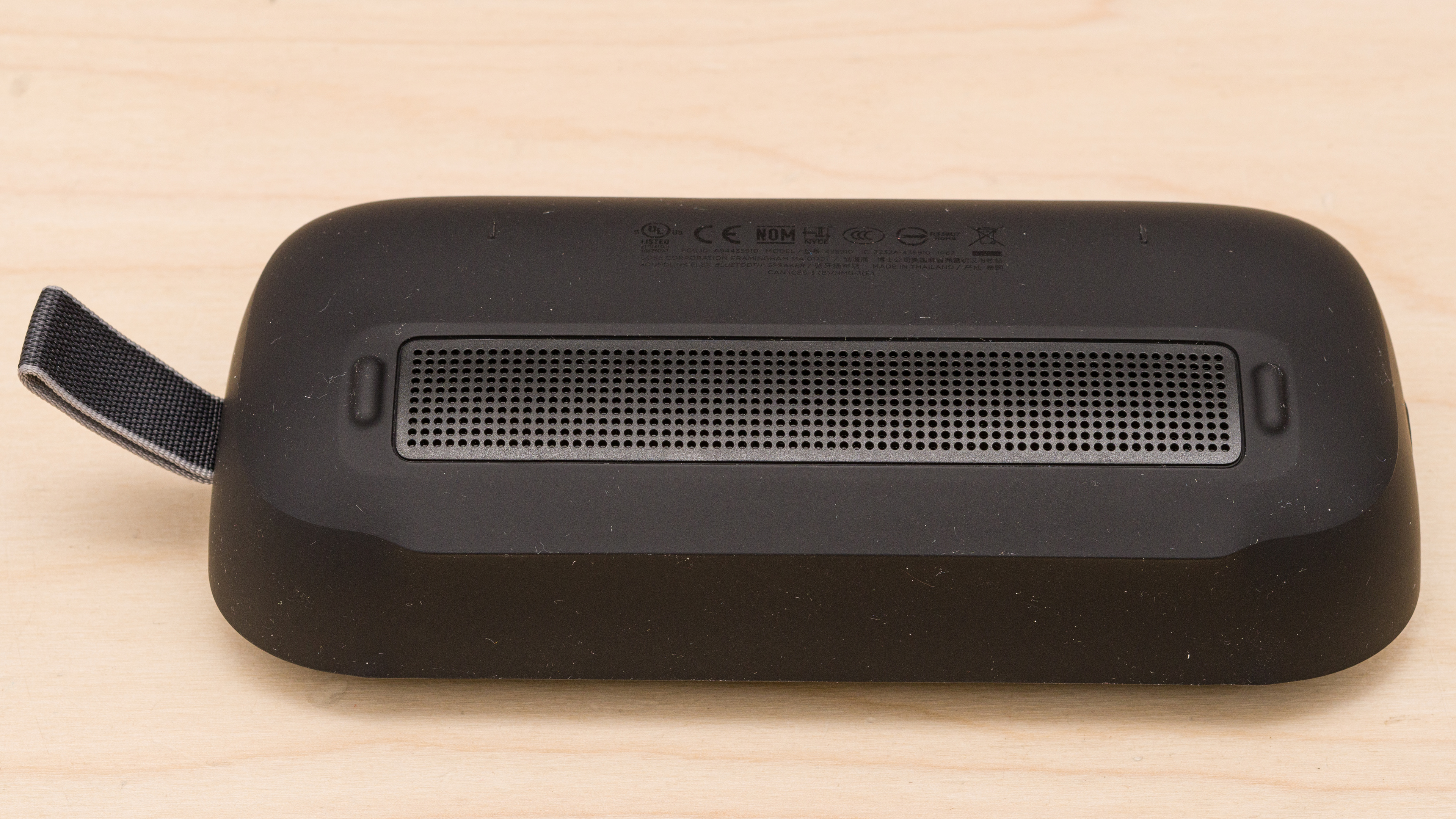 Bose Soundlink Flex review: Versatile Bluetooth travel speaker