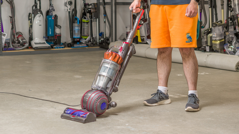 Dyson V11 vs. Shark Rocket Pet Pro: Two powerful cordless vacuums compared  - CNET